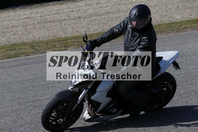 /01 02.04.2026 MAZ ADR/Gruppe gelb Gruppe gruen/99